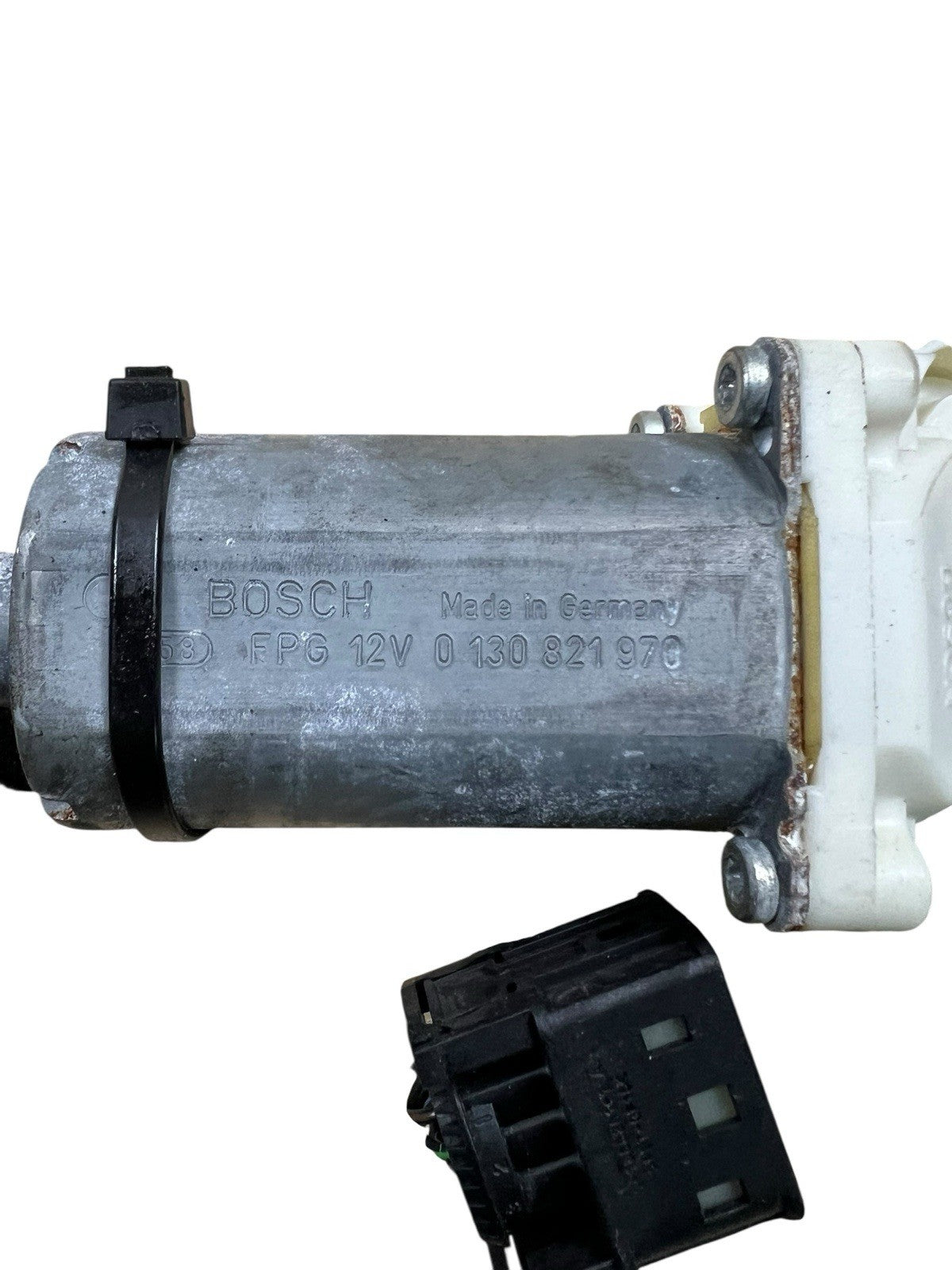 03-06 MERCEDES E500 E350 E320  OEM LEFT FRONT DRIVER WINDOW MOTOR 0130821970