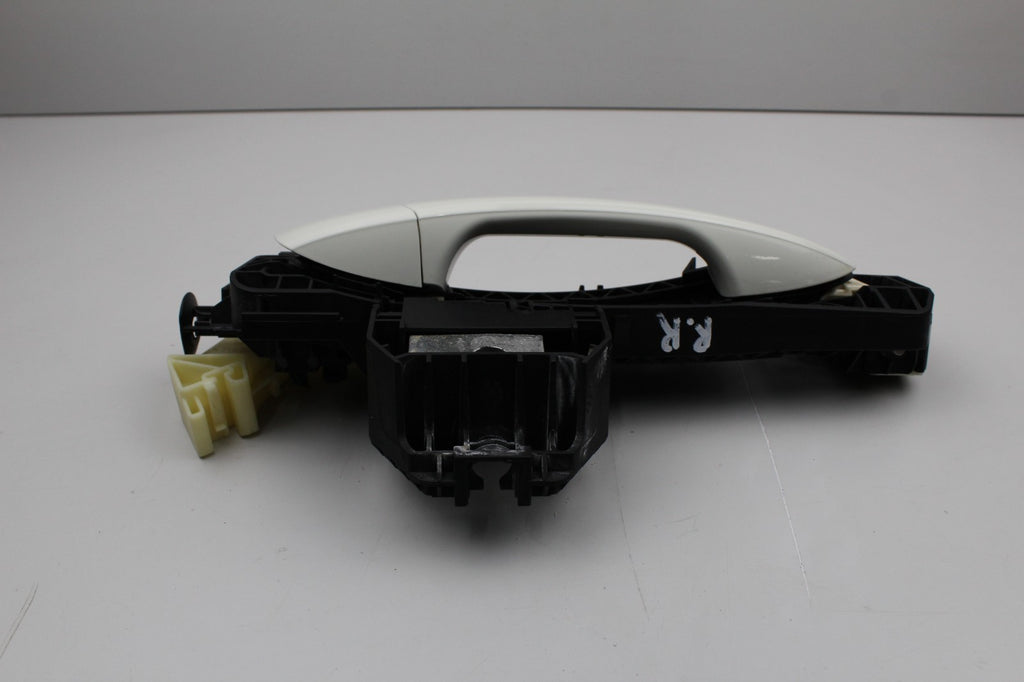 2014-17 MERCEDES E350 REAR RIGHT EXTIRIOR DOOR HANDLE OEM A2047601634