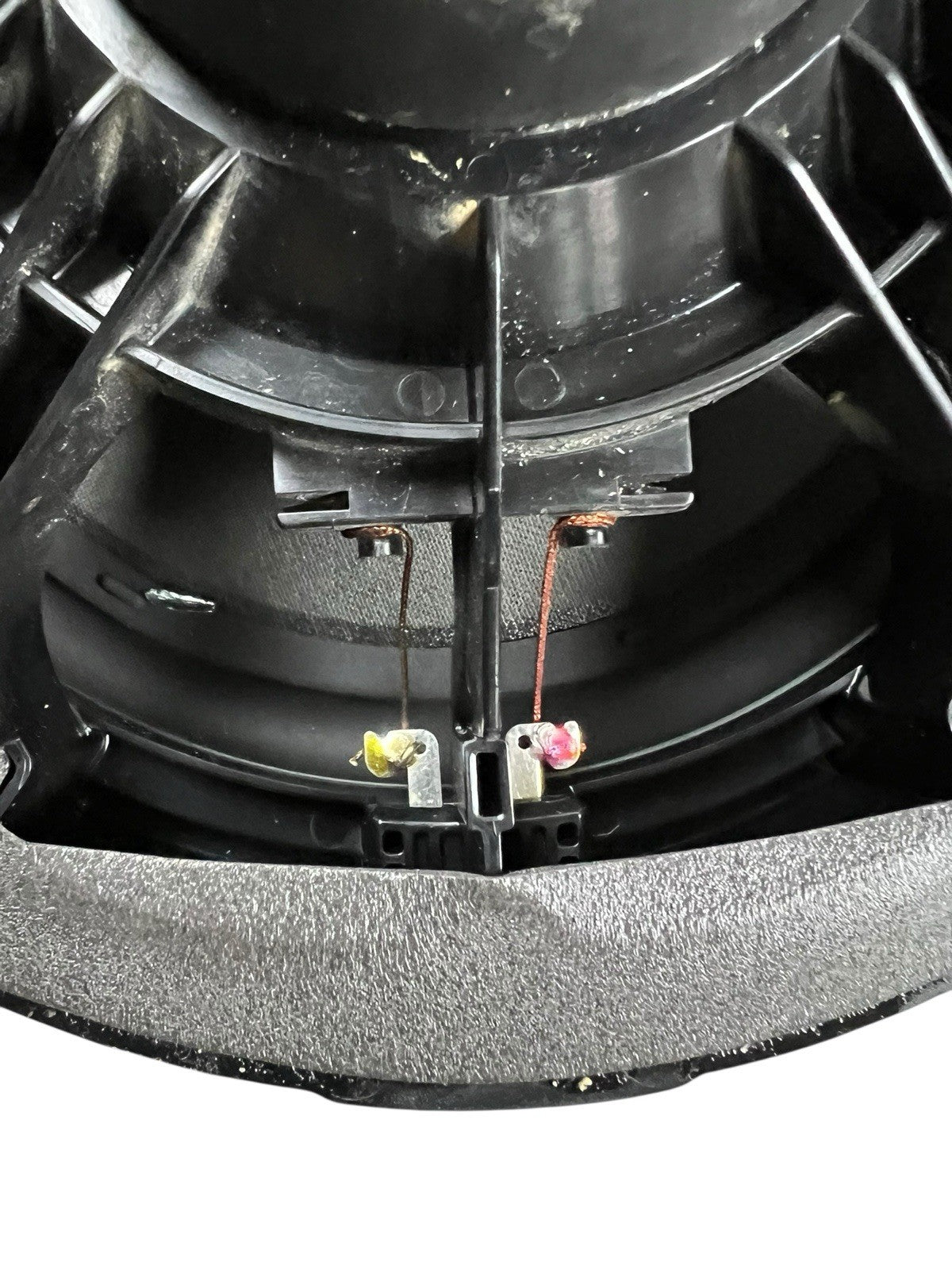 2016-2020 AUDI A3 FRONT DOOR AUDIO SPEAKER 8V0035415D OEM