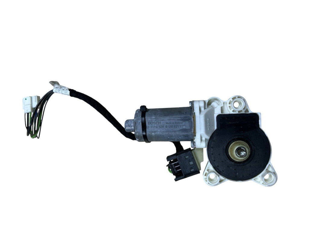 03-06 MERCEDES E500 E350 E320  OEM LEFT FRONT DRIVER WINDOW MOTOR 0130821970