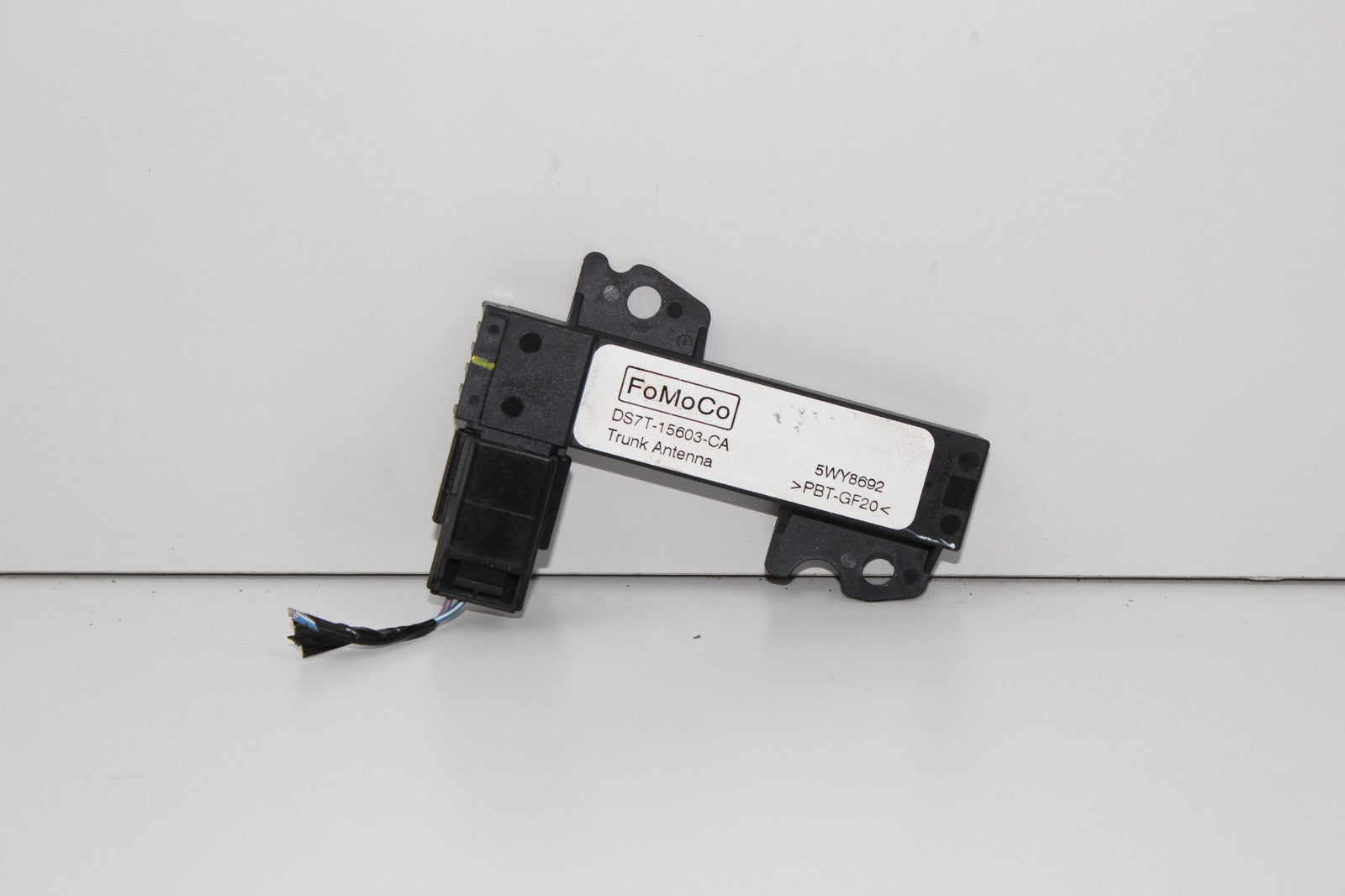 2017 LINCOLN MKZ KEY KEYLESS ANTENNA RECIVER MODULE OEM DS7T15603CA