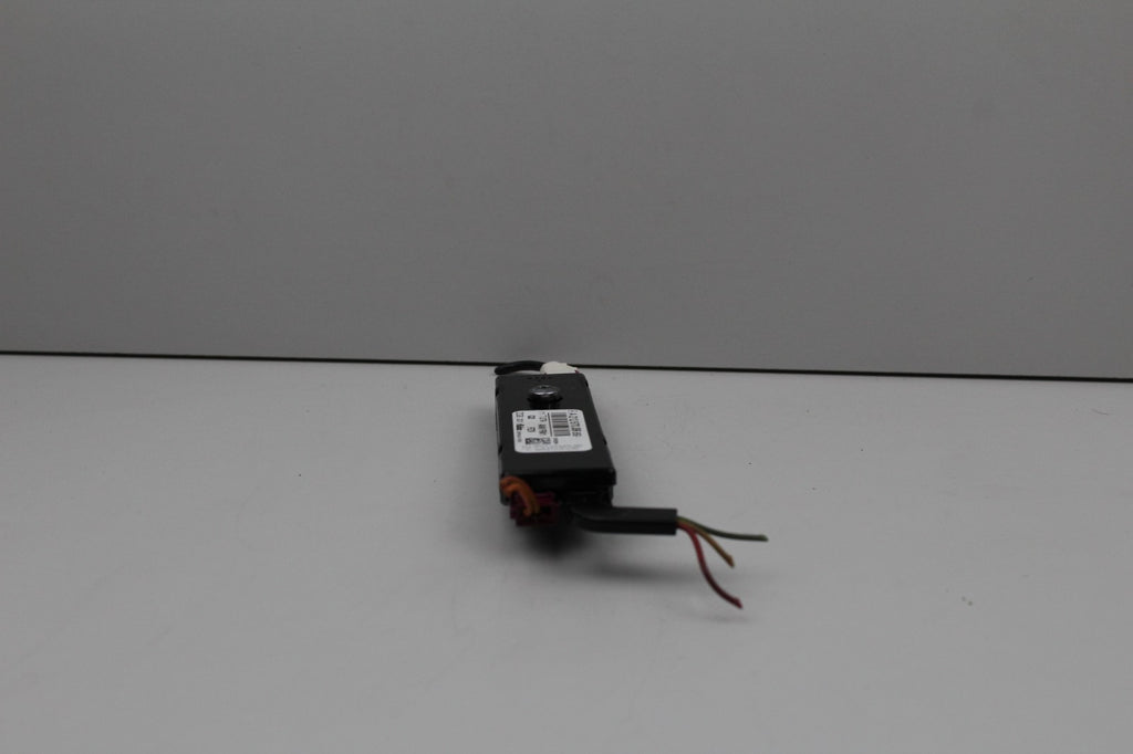 10-16 Mercedes E350 W212 OEM Antenna Amplifier Amp Module Radio OEM A2128703989