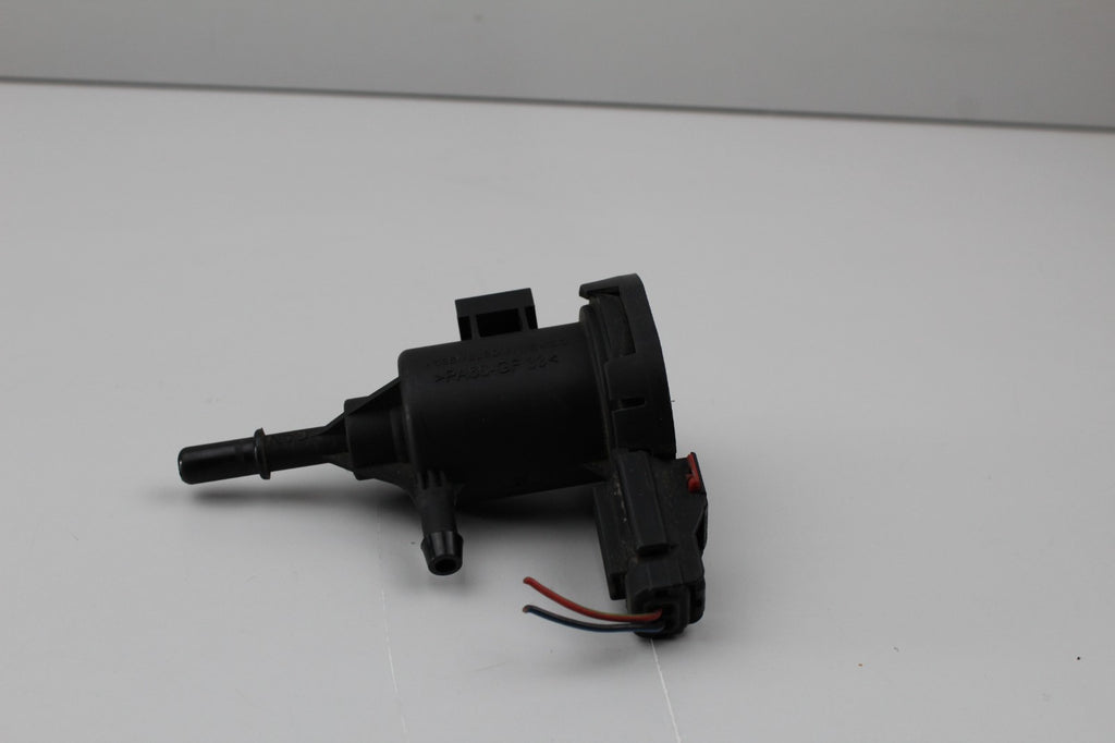 2012-18 MERCEDES E350 FUEL VAPOR CANISTER PURGE VALVE OEM A0014760532