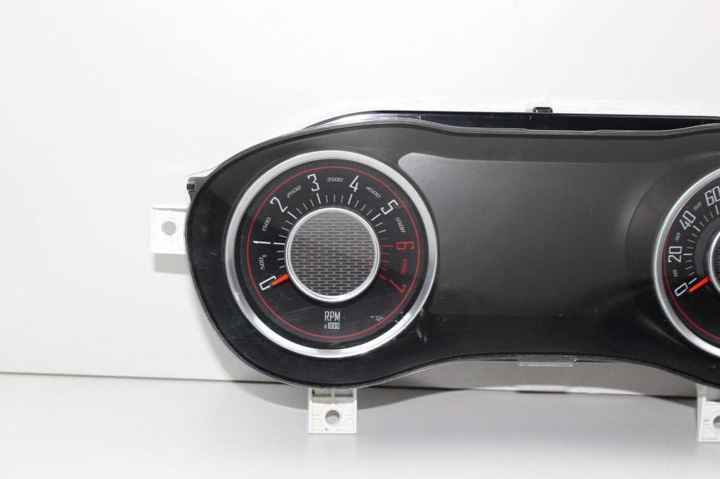 2015-2020 DODGE CHALLENGER R/T SPEEDOMETER CLUSTER 144 MILS OEM P68223914AG
