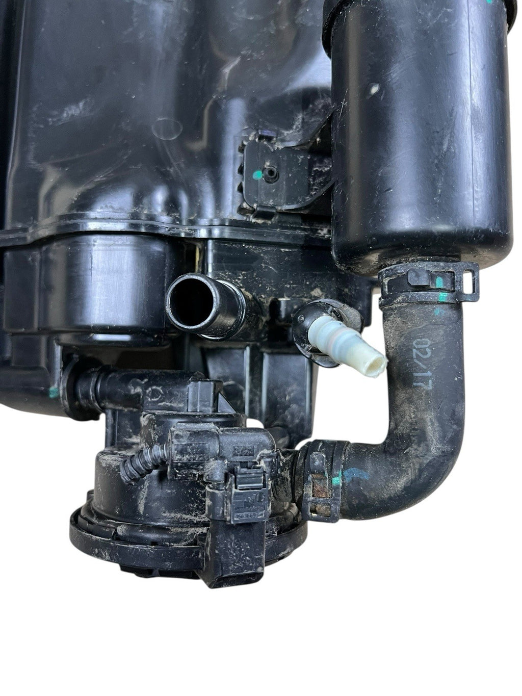 18 - 22 Audi S3 VW Jetta Golf Fuel Vapor Charcoal Canister 5Q0106A OEM