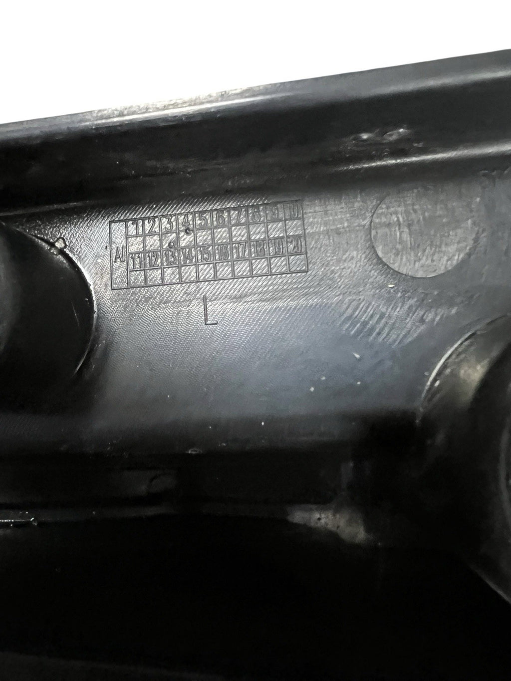2007 - 2013 BMW X5 E70 Rear Left Side Bumper Mount Bracket Corner 7226935 OEM.