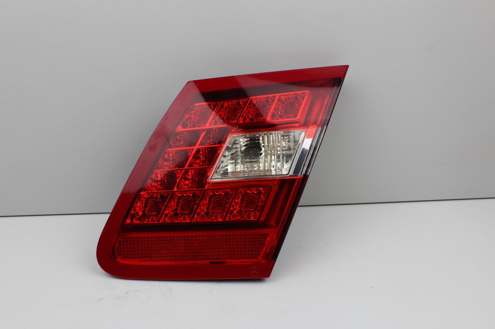 10-13 Mercedes W212 E350 E500 Rear Right Inner Tail Light Lamp OEM A2129060458