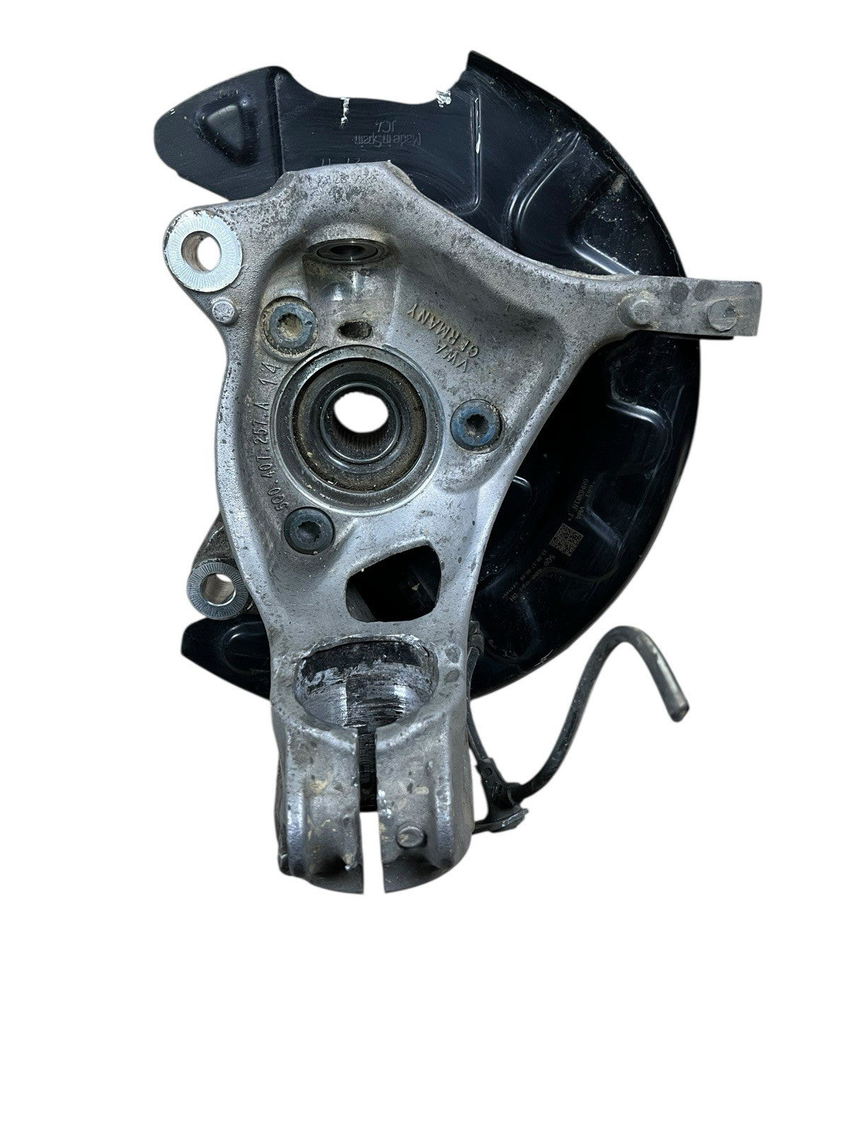 2015-20 Audi A3 Front Left Driver Side Spindle Knuckle Wheel Hub OEM￼5q0400053