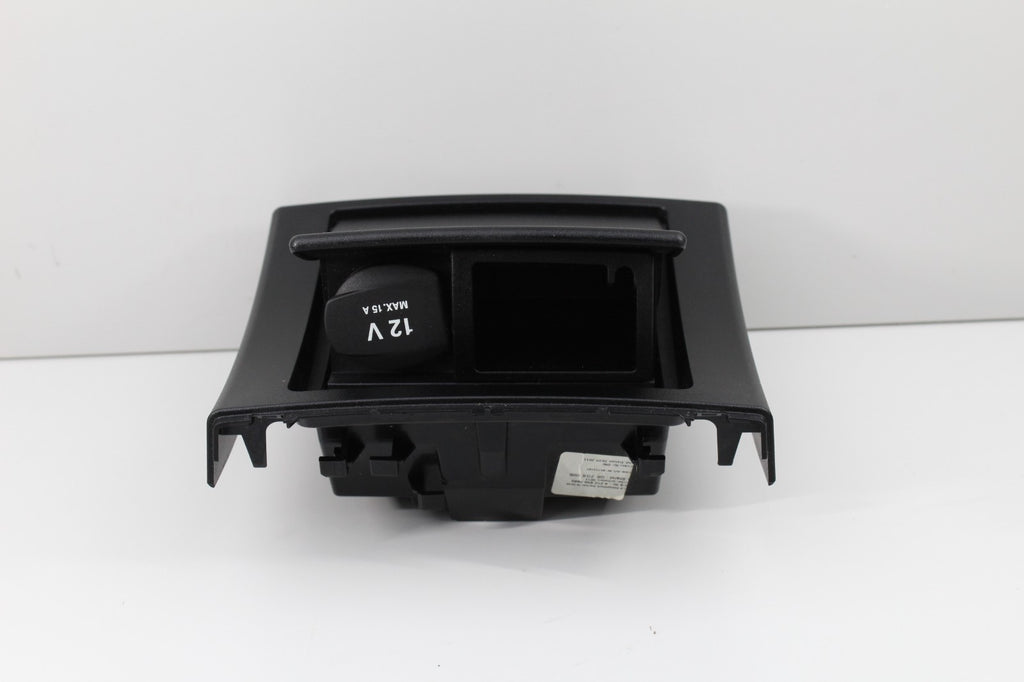 2010-2013 Mercedes E class W212 Console Center Storage Ashtray OEM A2126803805