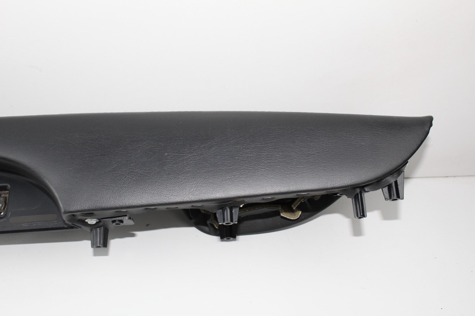 2015 DODGE CHALLENGER DRIVER SIDE DOOR ARMREST HANDLE OEM