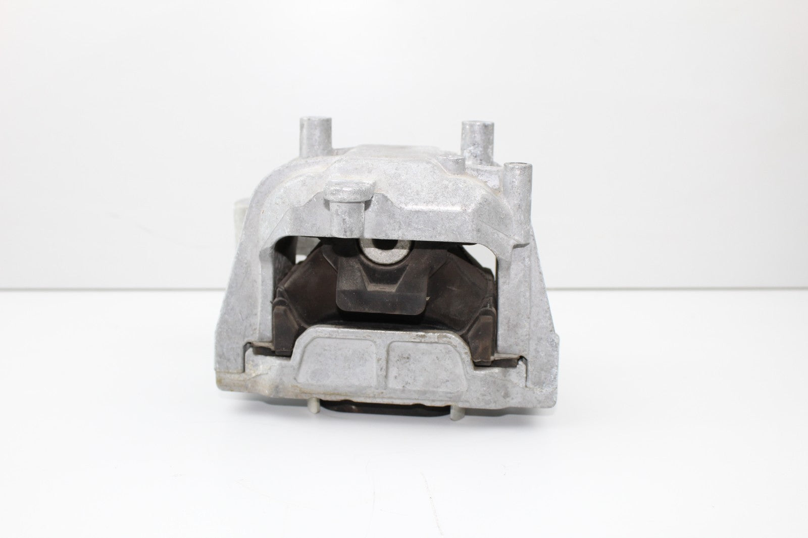 2010-14 VOLKSWAGEN Engine Motor Mount OEM 1K0199262CN 
