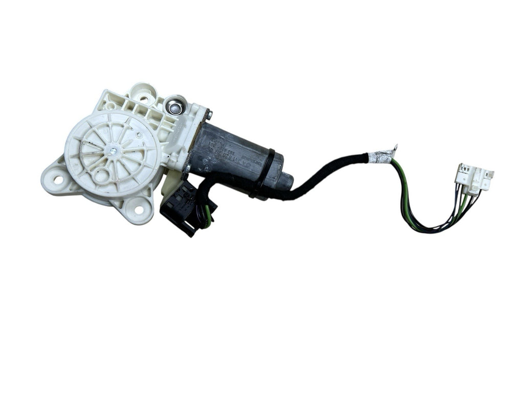 03-06 MERCEDES E500 E350 E320  OEM LEFT FRONT DRIVER WINDOW MOTOR 0130821970