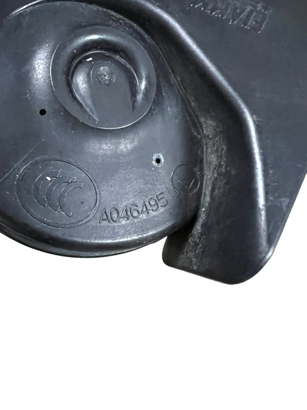 2007 - 2013 BMW X5 E70 Left Side HORN SIGNAL FIAMM OEM A046495