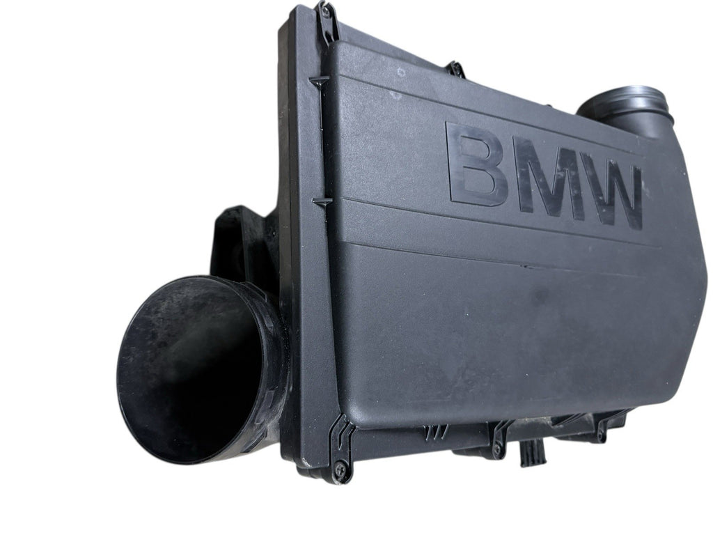 2007-13 BMW X5 Engine Air Cleaner FILTER HOUSING BOX OEM 1049323S01