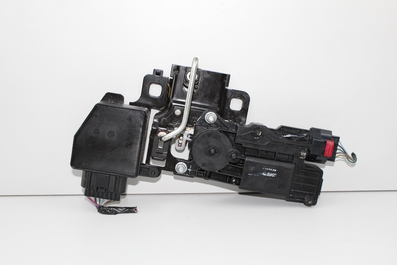 2017-2020 LINCOLN MKZ REAR TRUNK LID TAILGATE LOCK LATCH ACTUATOR MOTOR OEM