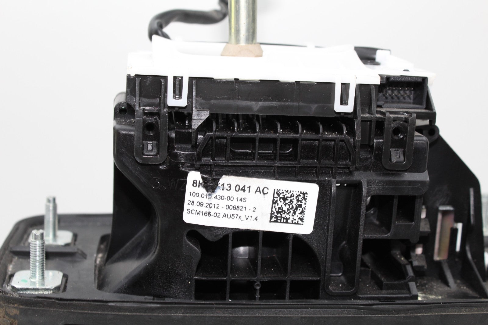 2010-14 AUDI A4 AUTOMATIC FLOOR SHIFTER GEAR OEM 8K0713041AC