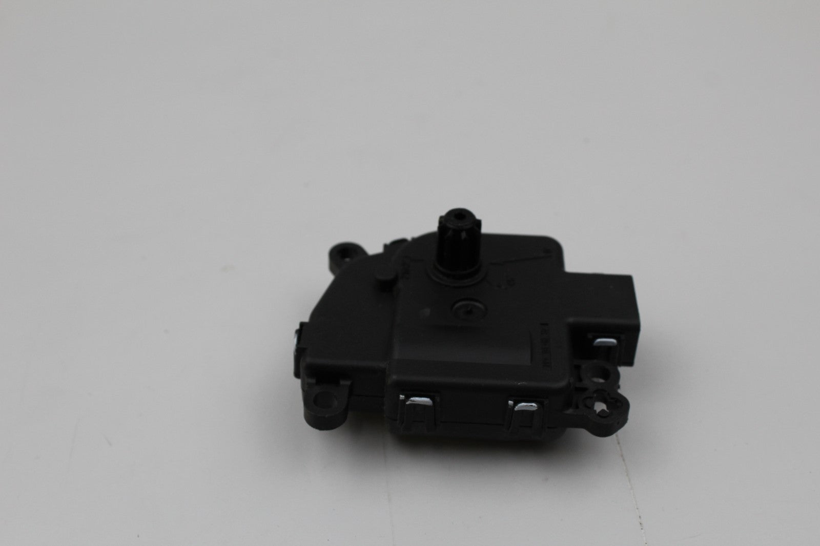 2017 LINCOLN MKZ A/C Heater Flap Door Actuator OEM GS7H-19E616-AA