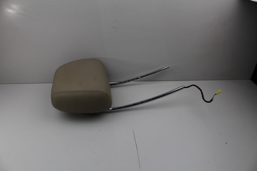 2010-16 MERCEDES E350 HEAD REST LIGHT BROWN OEM OEM 