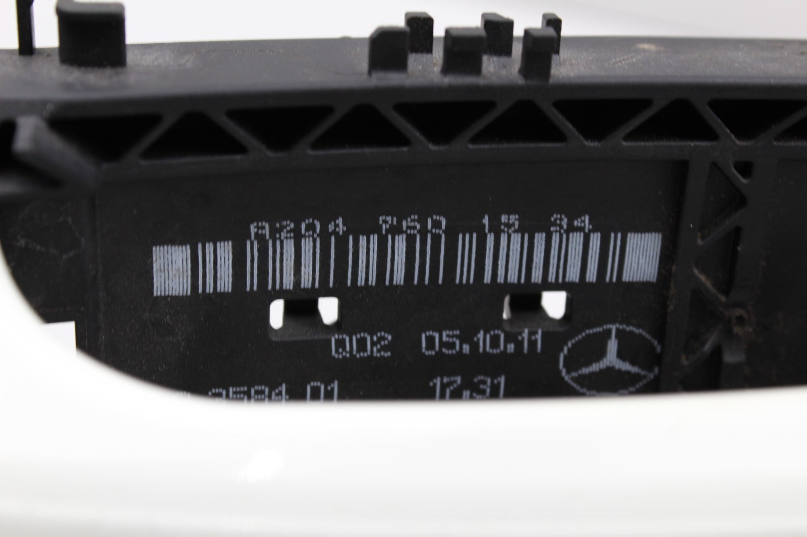 2014-19 MERCEDES E350 FRONT LEFT SIDE DRIVER DOOR HANDLE OEM A2047601534