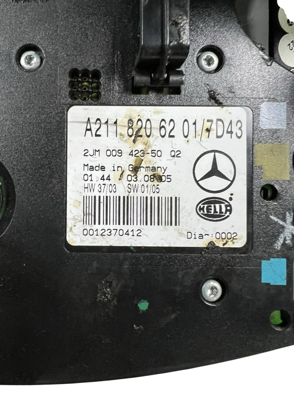 03-06 Mercedes W211 E320 E350 E500 Front Overhead Dome Light OEM A2118206201