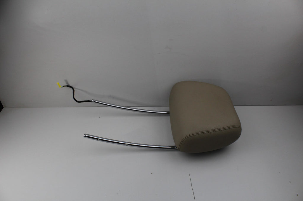2010-16 MERCEDES E350 HEAD REST LIGHT BROWN OEM OEM 