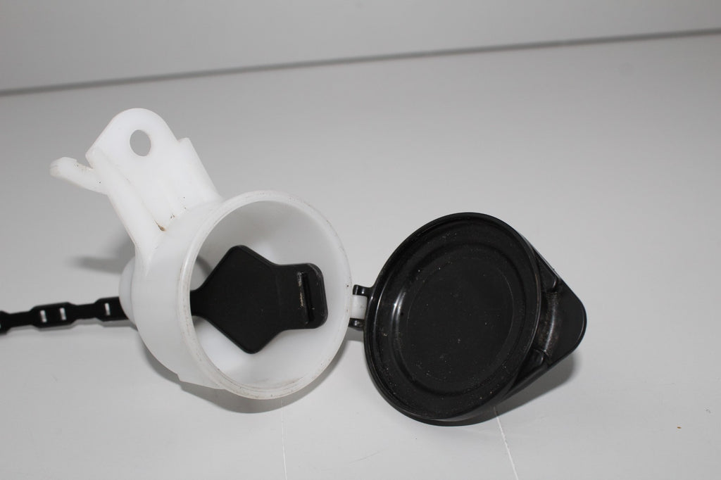2012 MERCEDES E350 WIPING WATER TANK OEM 001588