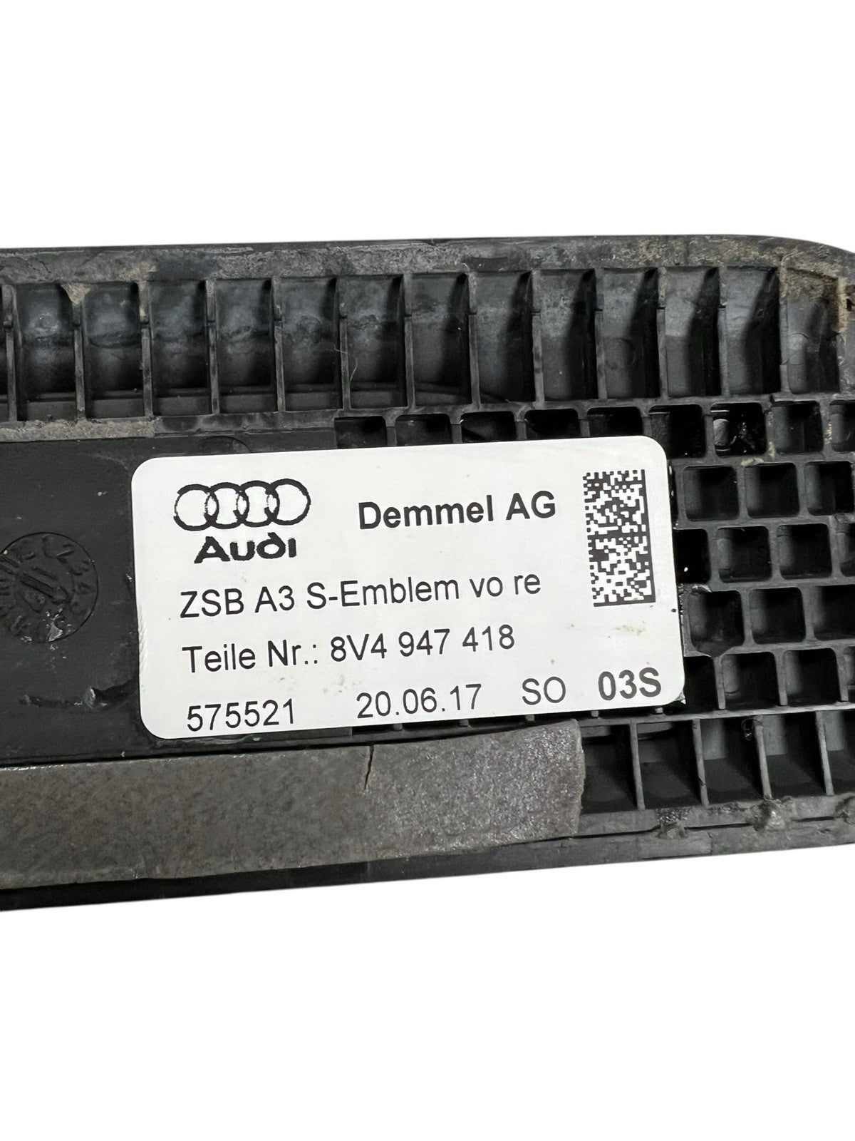 2017-20 AUDI S3 A3 FRONT RIGHT DOOR SILL SCUFF PLATE ILLUMINATION LIGHT BAR OEM