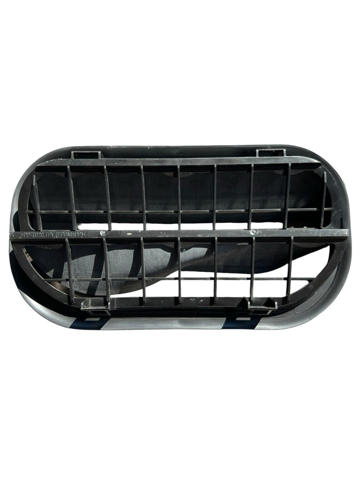 2019 2020 2021 VOLKSWAGEN JETTA REAR  RIGHT QUARTER PANEL VENT OEM 6R0 819 465B