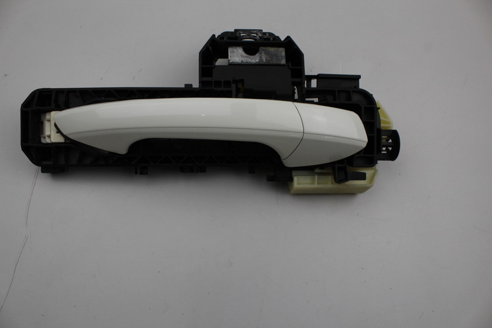2014-17 MERCEDES E350 REAR RIGHT EXTIRIOR DOOR HANDLE OEM A2047601634