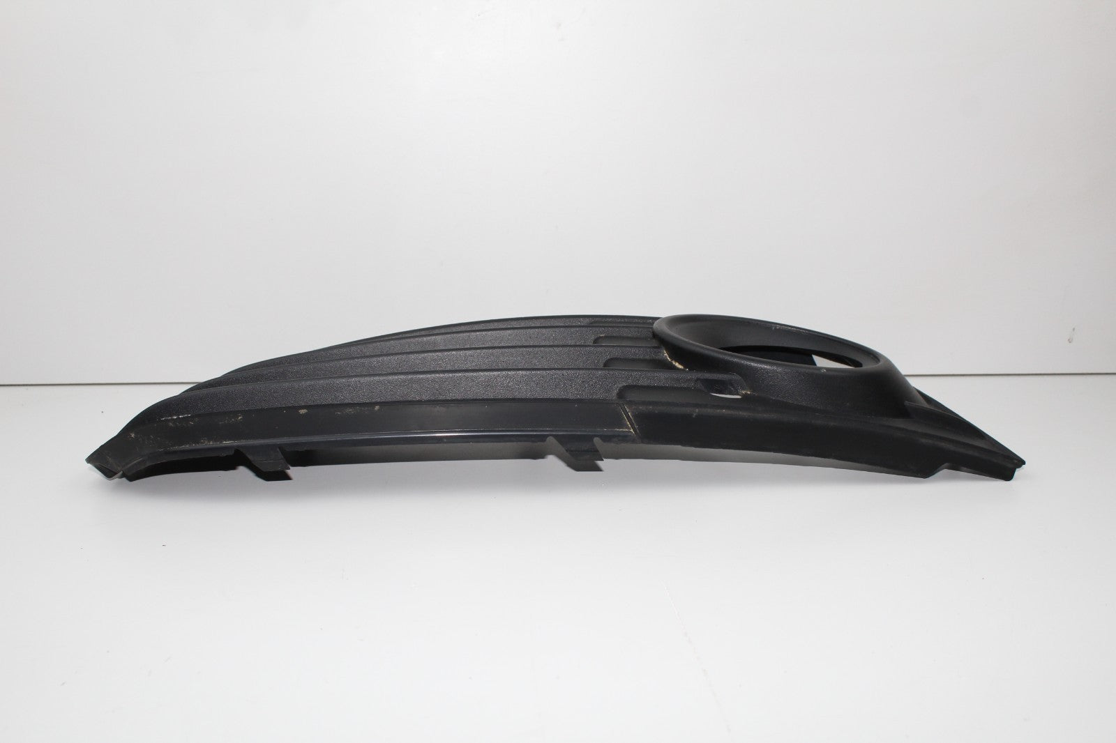 2012-16 AUDI A4 FRONT LEFT SIDE LOWER BUMPER FOG LIGHT GRILLE OEM 8K0807681A