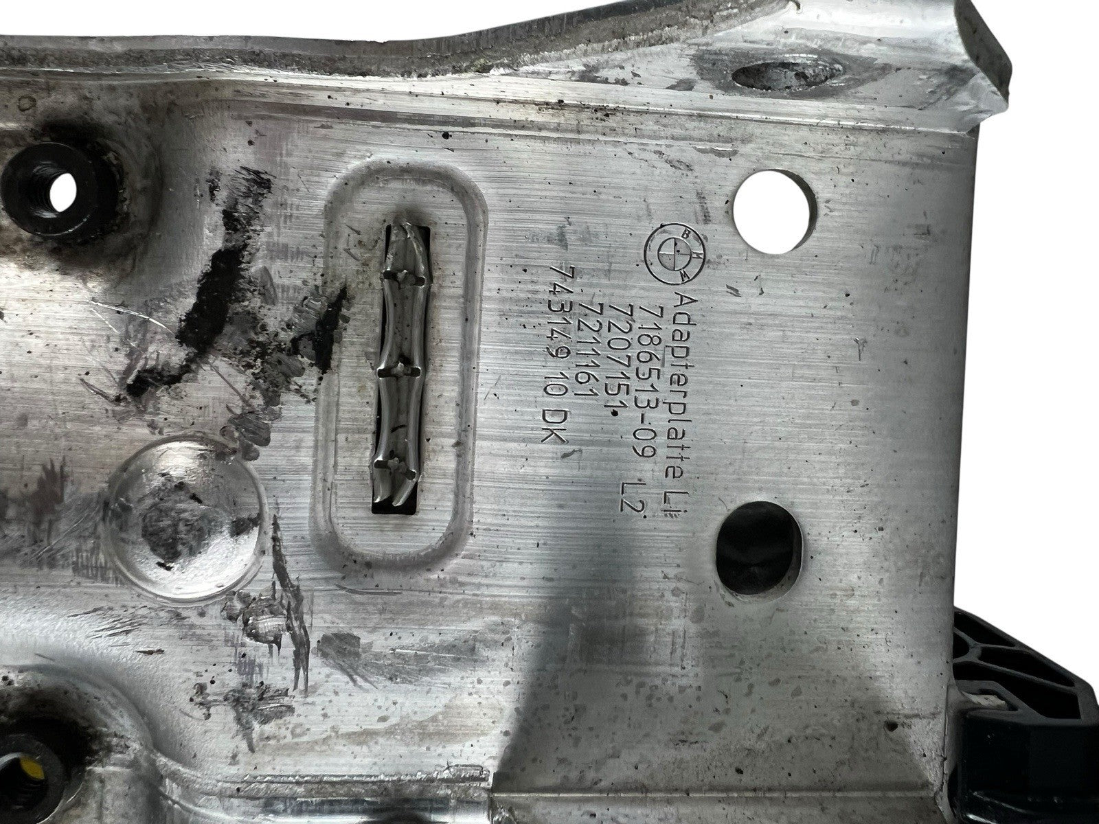 ✅2011-2016BMW 528i 535 Left Radiator Carrier Bracket Frame Support OEM 718651309