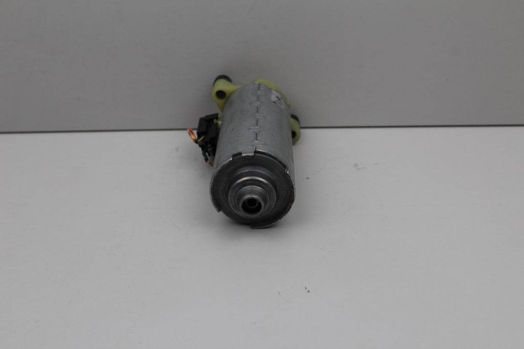 2012-18 MERCEDES E350 FRONT LEFT OR RIGHT SEAT ADJUSTMENT MOTOR OEM 0130002625