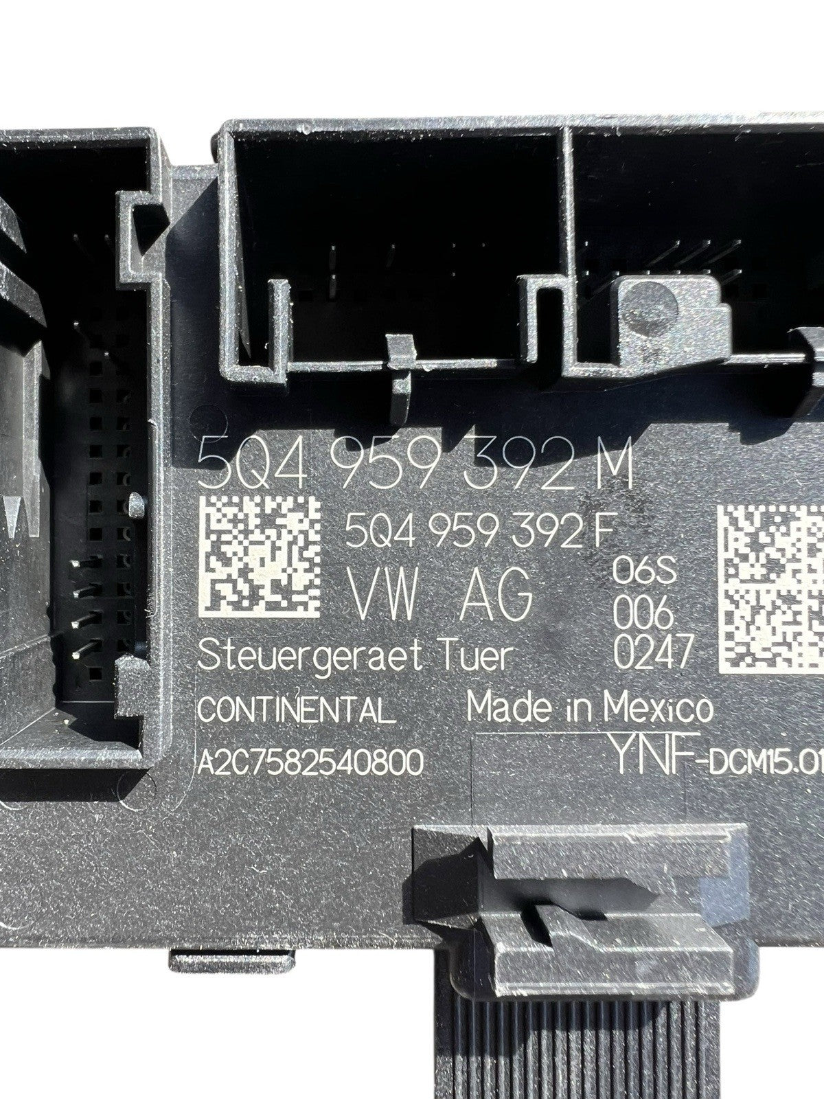 2019-2020 Volkswagen Jetta Front Right Door Control Module OEM 5Q4 959 392 M