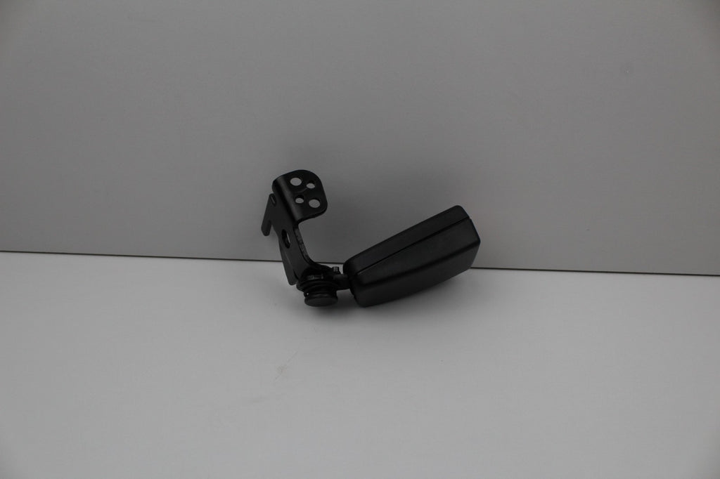 2011-16 MERCEDES E350 REAR RIGHT SEAT BUCKLE OEM 34026467B
