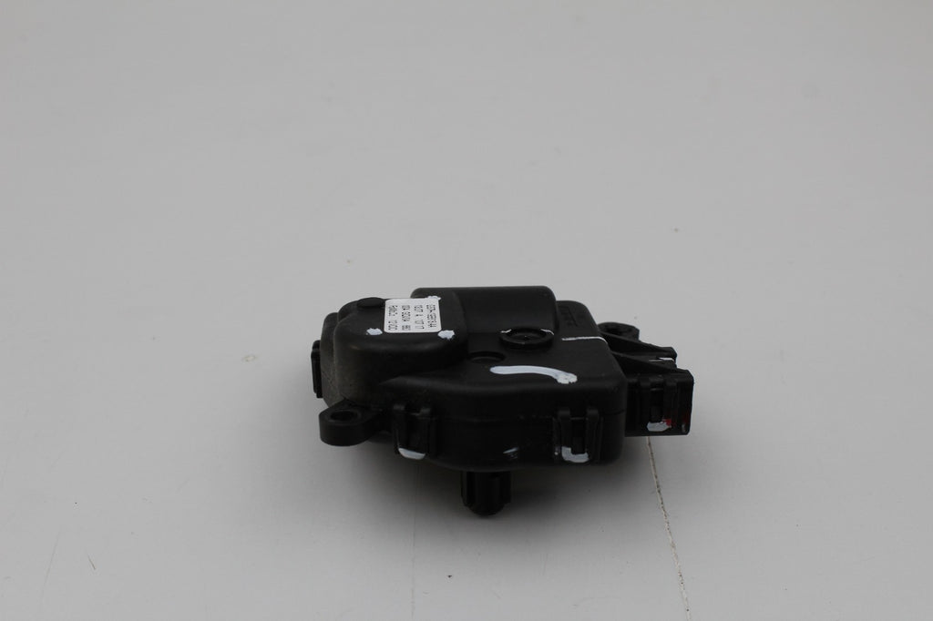 2017 LINCOLN MKZ A/C Heater Flap Door Actuator OEM GS7H-19E616-AA