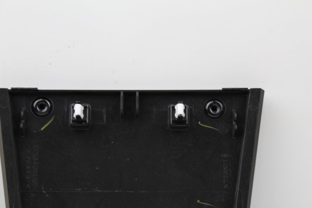 2017-2020 LINCOLN MKZ FRONT DASH CENTER SPEAKER GRILLE COVER TRIM PANEL OEM