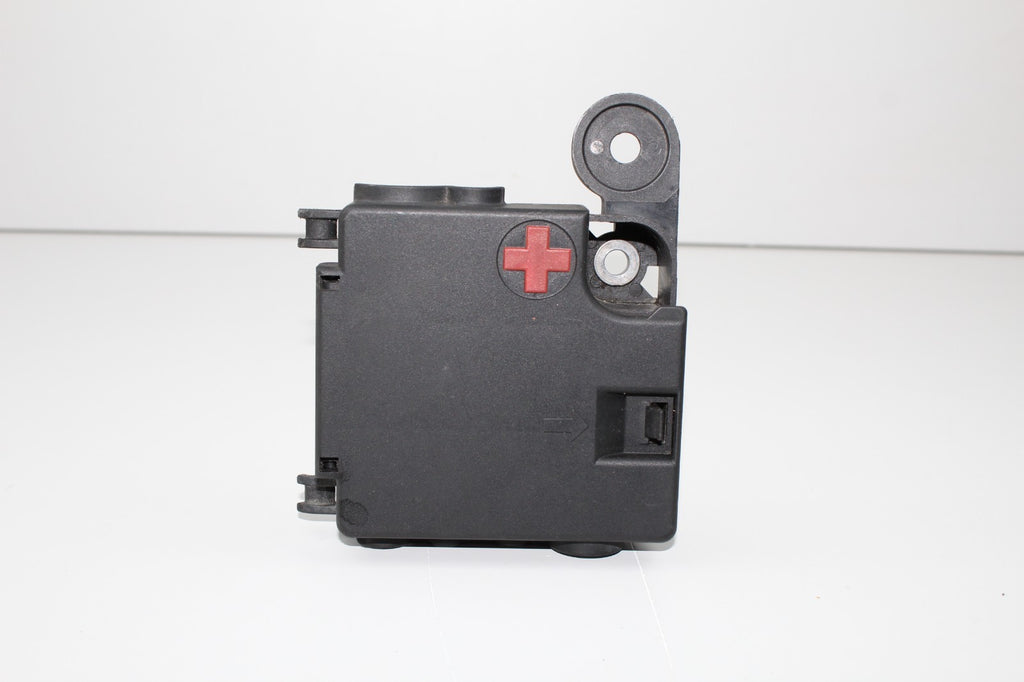 2009-12 AUDI A4 BATTERY JUNCTION BOX OEM 8K0937517A
