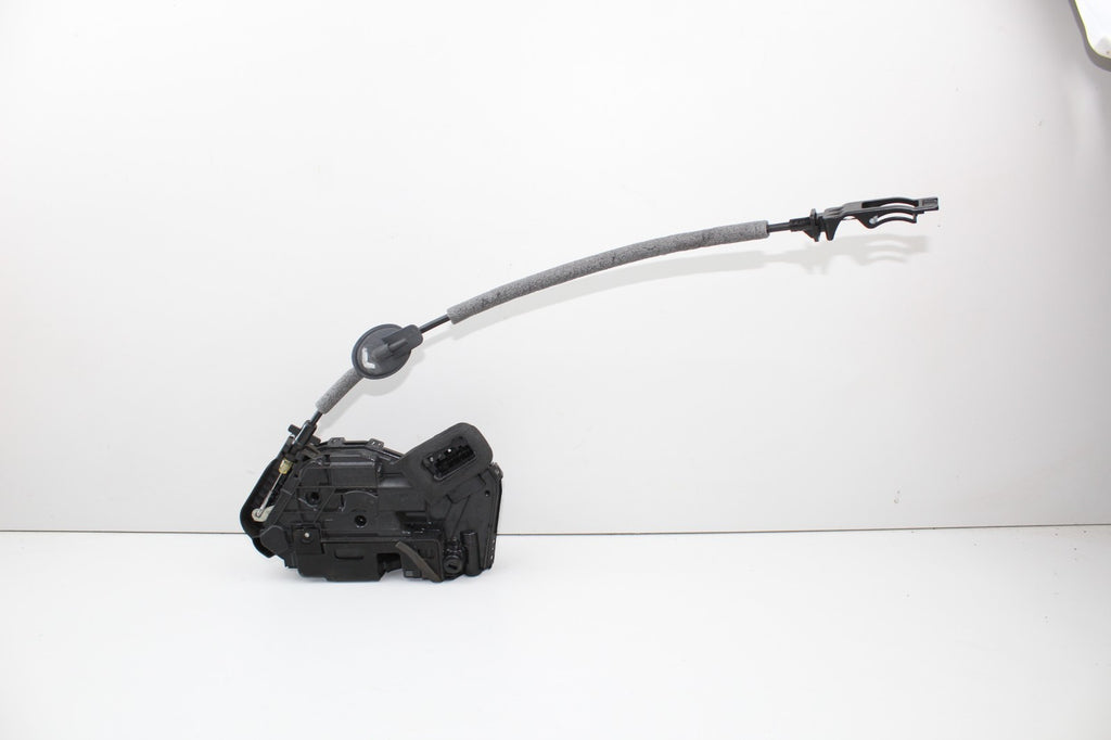 2019-20 VW Volkswagen OEM Right RH Door Lock Latch Actuator 17A839016 Genuine