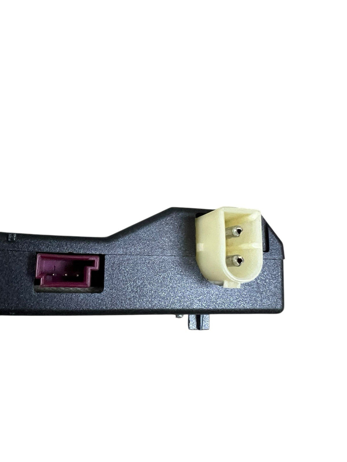 2011 BMW X5 AMP Amplifier Antenna Control Module OEM# 920039002