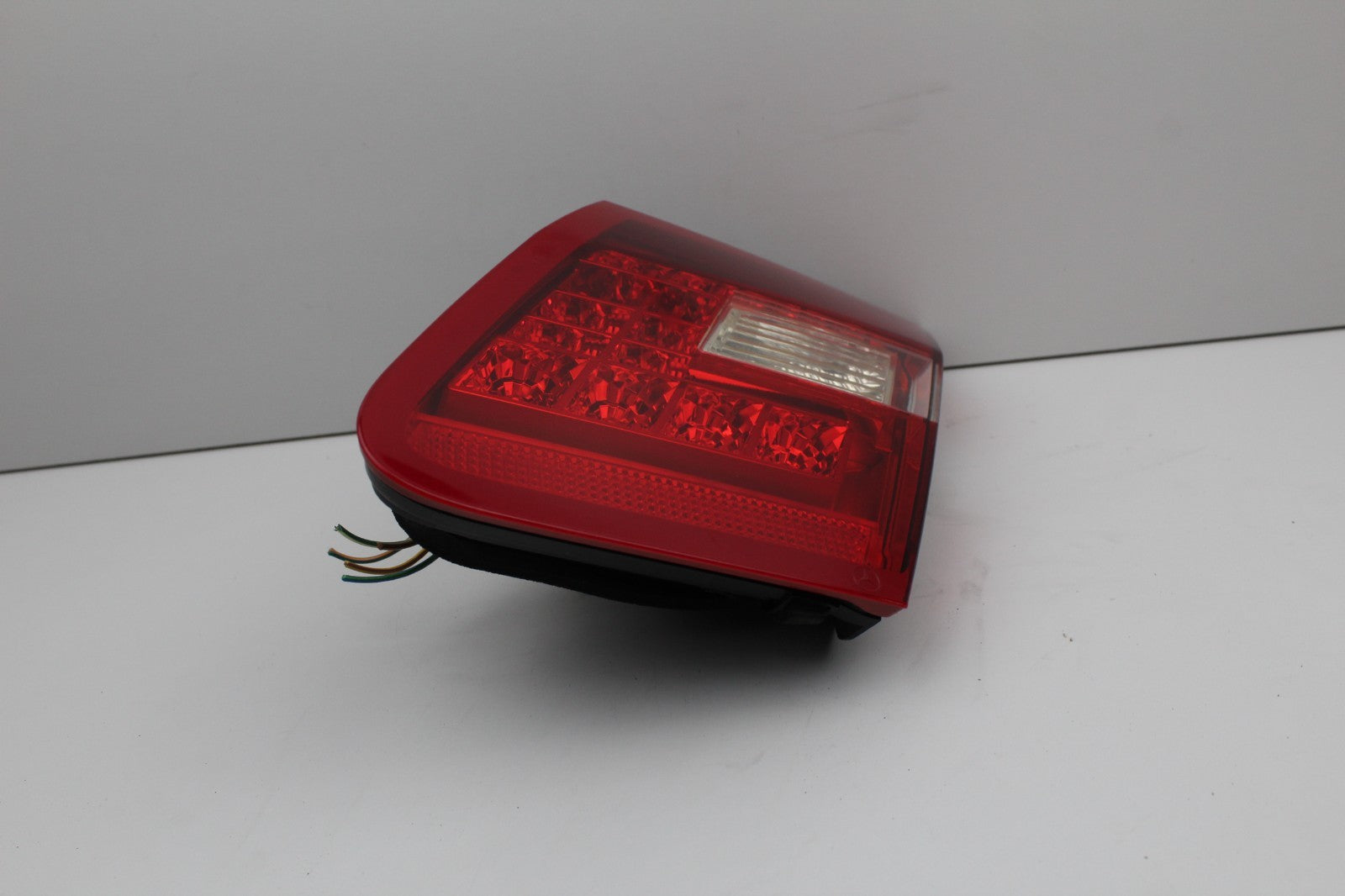 10-13 Mercedes W212 E350 E500 Rear Right Inner Tail Light Lamp OEM A2129060458