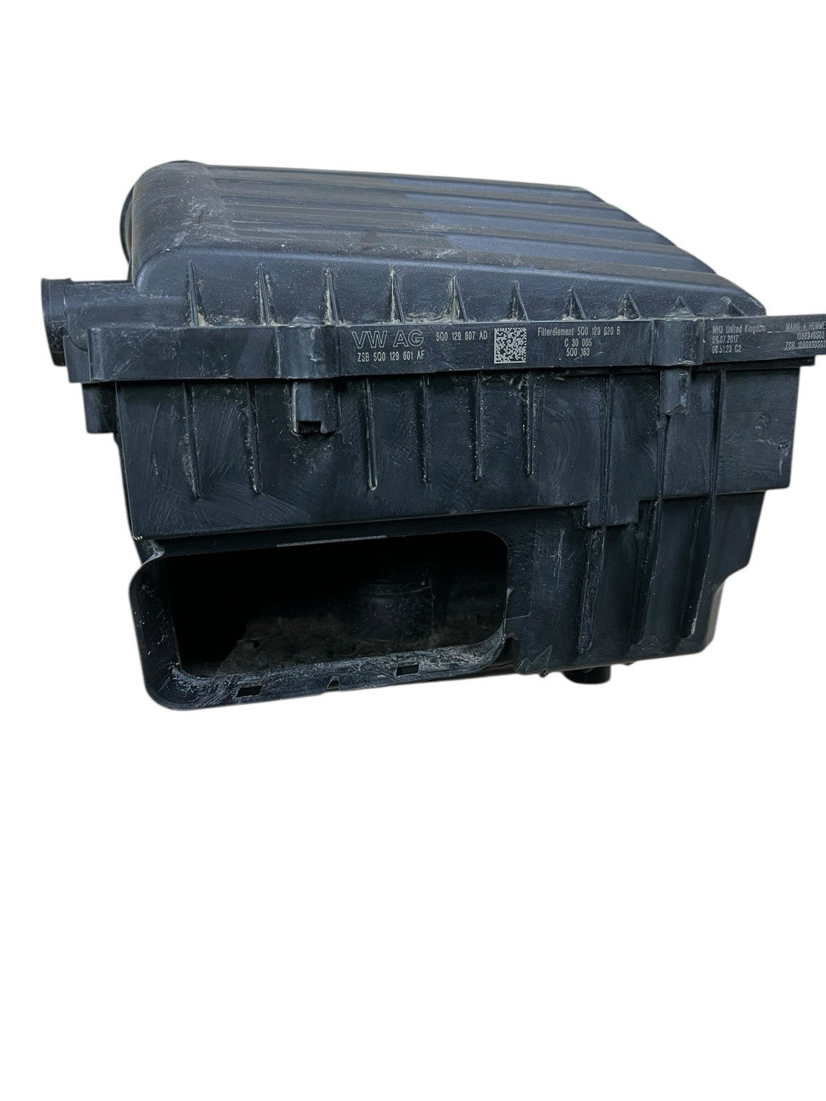 15-25 Audi A3 AIR CLEANER BOX OEM  5Q0129607AD