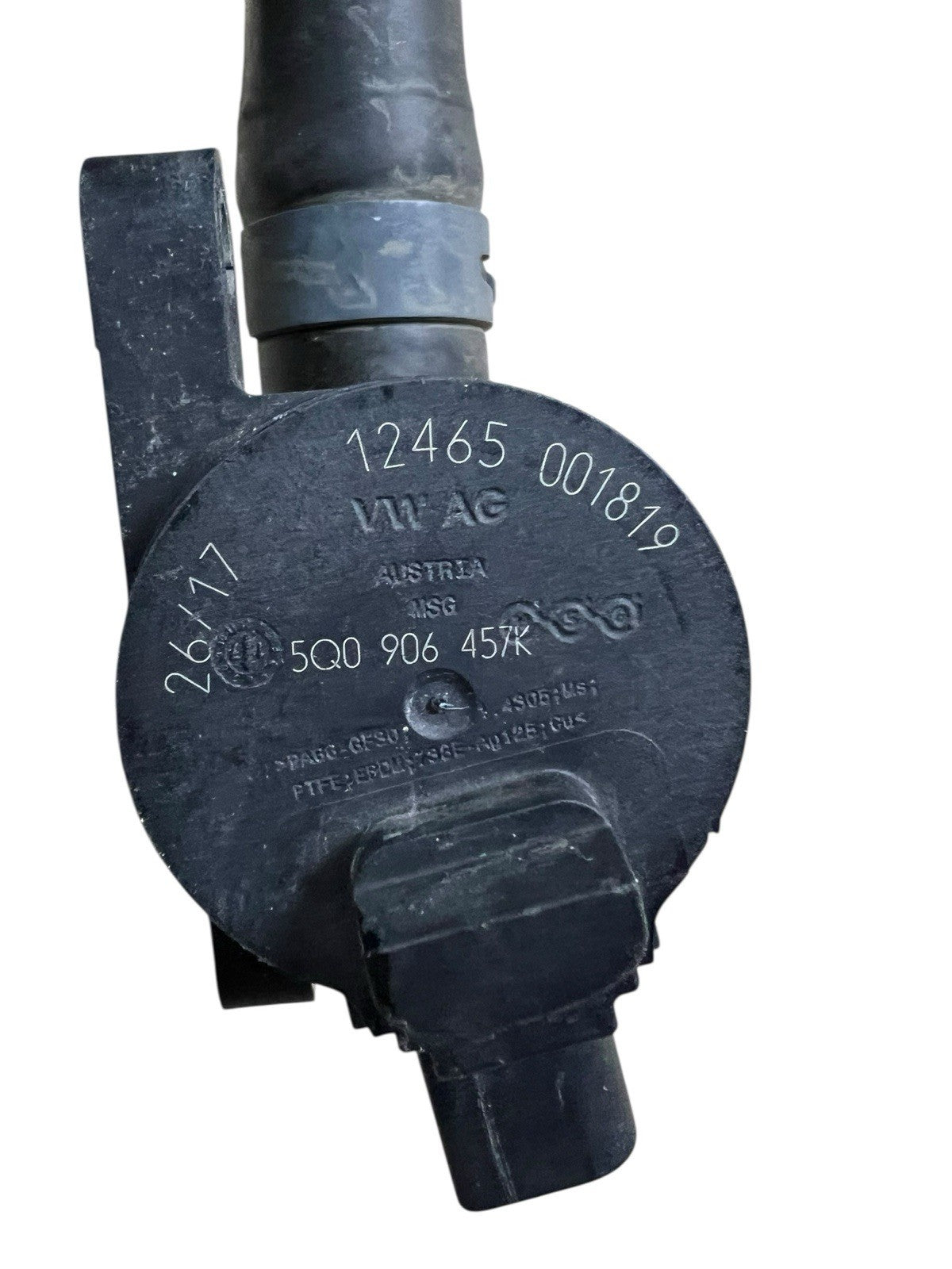 18-20 Audi A3 HVAC Heater Control Cooling solenoid Valve OEM 5q0906457k