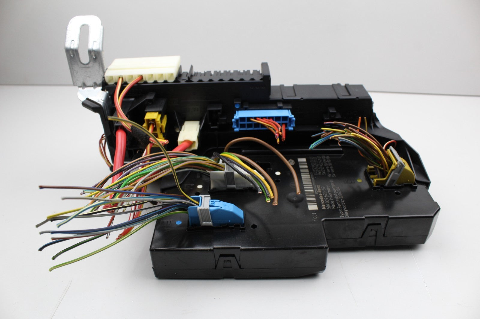 2010-13 MERCEDES E350 REAR FUSE SAM RELAY FUSE BOX OEM 5DK00962059