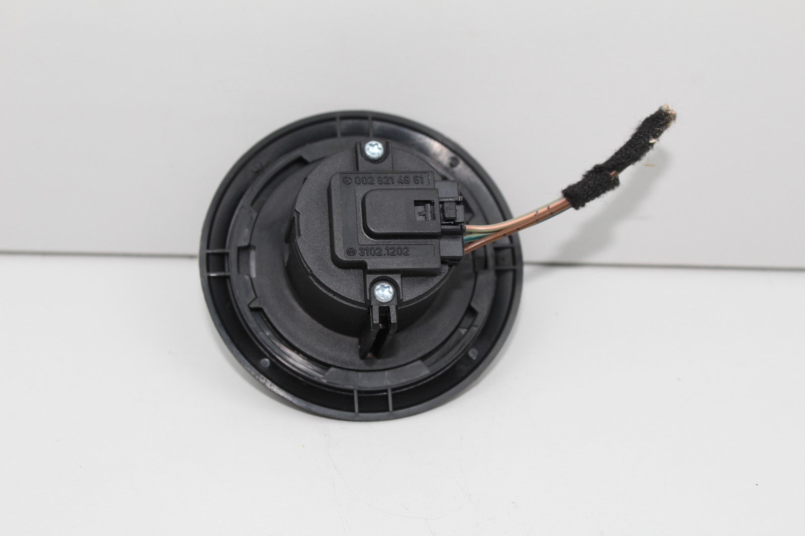 10-16 Mercedes Benz E350 W212 Rear Trunk Release Switch Button OEM 0028214951