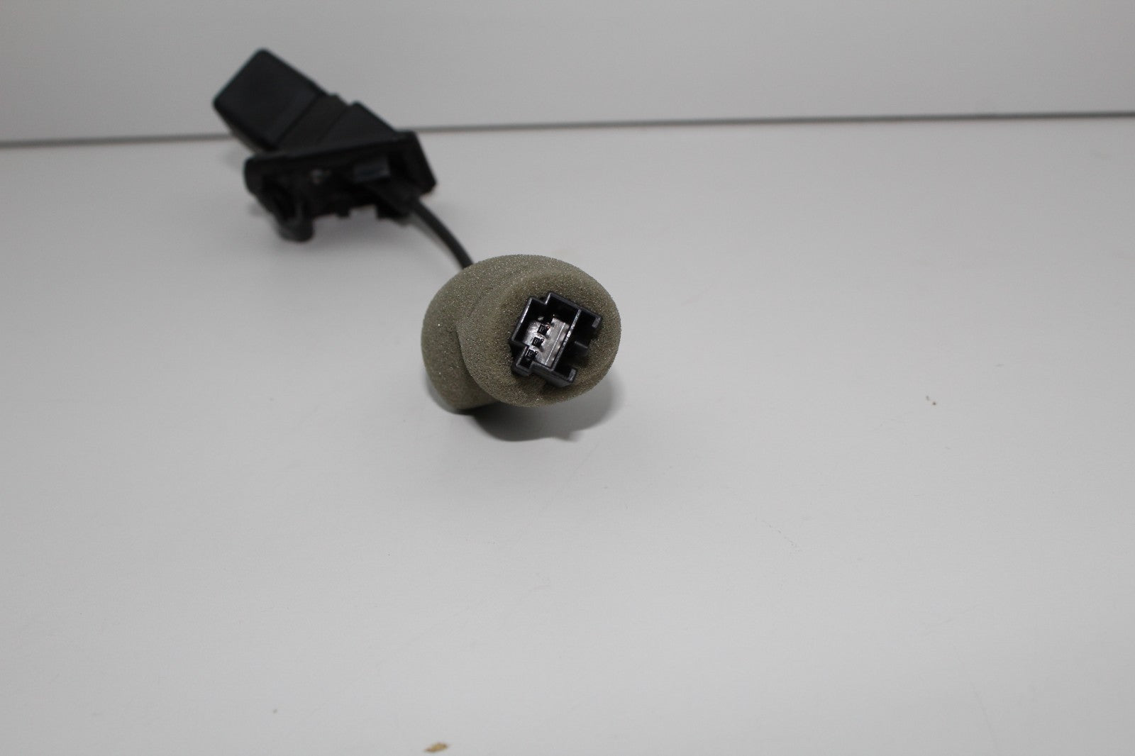 2010-16 MERCEDES E350 REAR VEIW BACKUP CAMERA OEM A2078200897