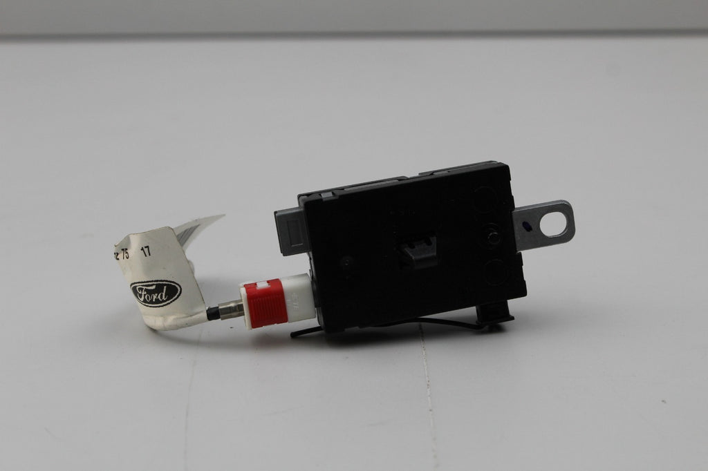 2017-20 LINCOLN MKZ REAR RADIO ANTENNA AMP AMLIFIER MODULE OEM FP5T18C847AA