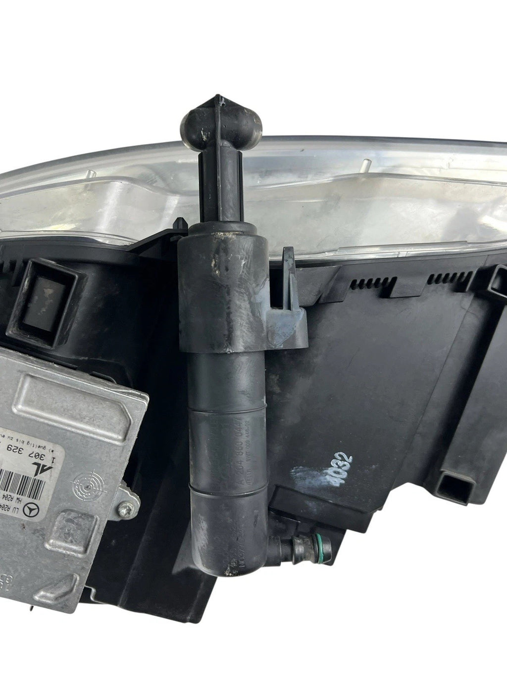 08-11 Mercedes W204 C350 C300 Right Side Headlight Lamp Xenon Assembly OEM