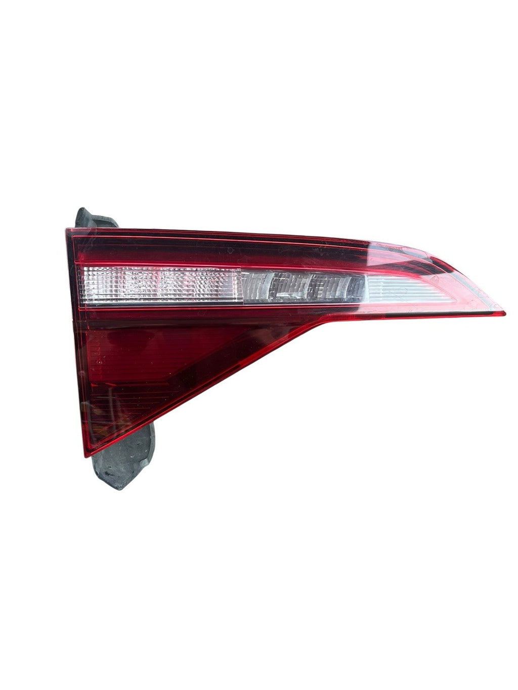 2019 - 2024 VOLKSWAGEN JETTA LEFT SIDE INNER TAILLIGHT LAMP 17A-945-093-B OEM