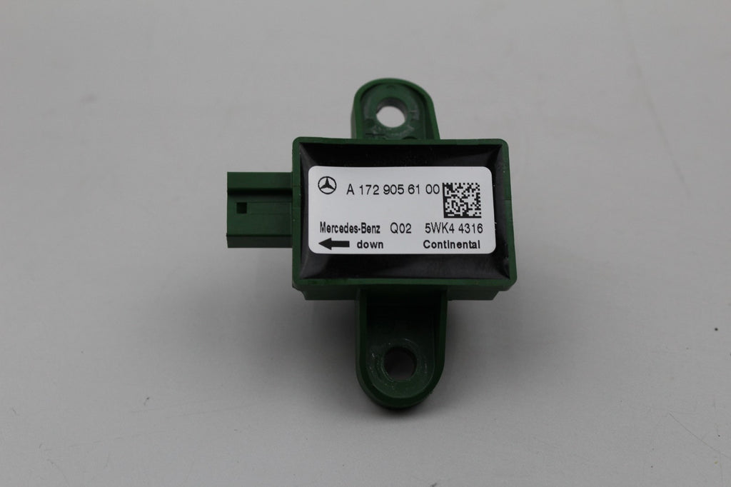 MERCEDES E350 FRONT IMPACT SENSOR OEM A1729056100