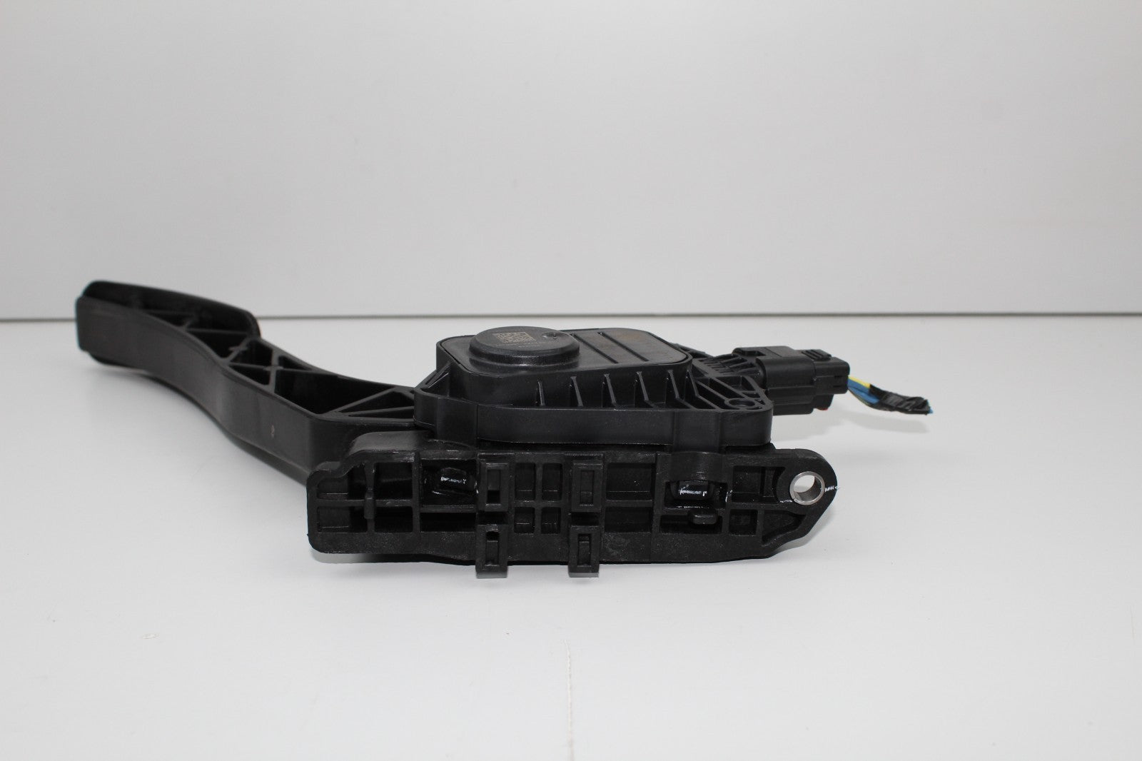 2017 LINCOLN MKZ ACCELERATOR GAS PEDAL OEM D69C9F836AD
